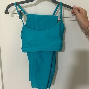 ALO YOGA airlift set